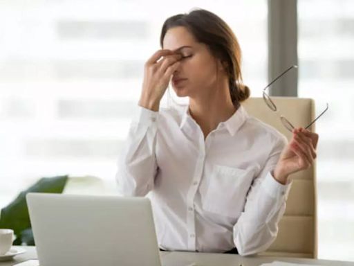 5 Eye Exercises To Reduce Strain Caused By Screen Time