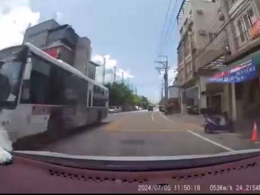台中公車「砰一聲」爆胎 會車女駕駛嚇到驚聲尖叫