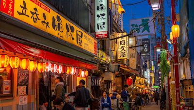 El Tokio de los ‘yokocho’ o ‘zakkyo’, paradas y conceptos para completar la guía turística convencional