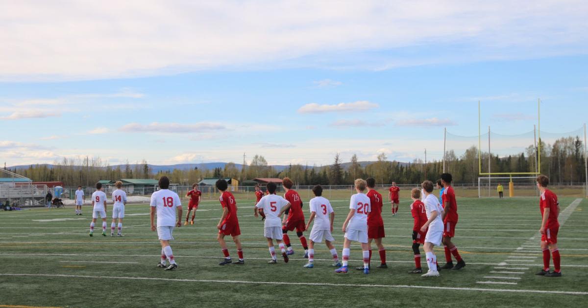 State soccer roundup: West Valley, Lathrop, North Pole boys, Monroe girls lose quarterfinal matches