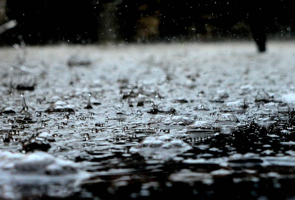 UPDATE: North Texas under a flash flood warning Thursday afternoon, says the NWS