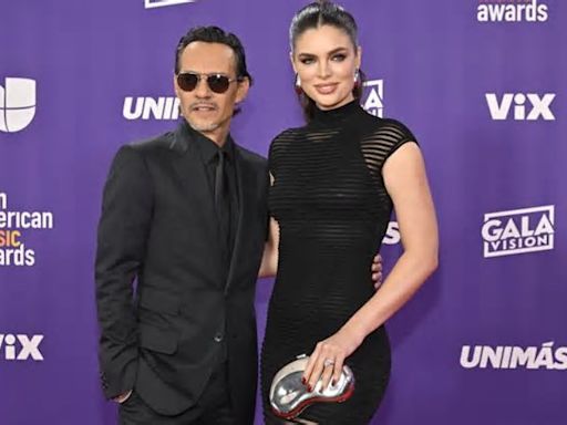 Marc Anthony y Nadia Ferreira deslumbran a su paso por los Latin American Music Awards 2024