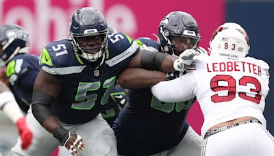 Seahawks have just 1 OL ranked in top 32 at his position by PFF