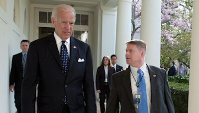 Biden’s doctor ‘met with Parkinson’s disease specialist at the White House’