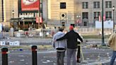 Imputan cargos contra dos personas por el tiroteo en el desfile del Super Bowl