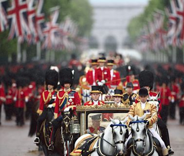 憂中共植入跟蹤裝置 英軍推遲發放新國王帽徽