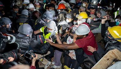 Police arrest thousands at colleges across the US to clear anti-Israel protests, encampments