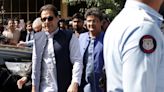 Imran Khan se juega en las urnas su batalla contra el poder establecido de Pakistán