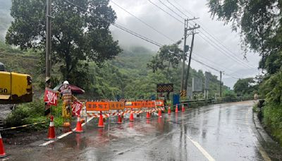 南橫梅蘭明隧道施工段河床便道 大雨溪水漲暫時封閉