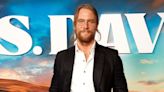 ‘Mrs. Davis’ Star Jake McDorman Says He and His ‘Greek’ Castmates ‘Would Be Down’ for a Reboot: ‘All Still Super Close’ (Video...