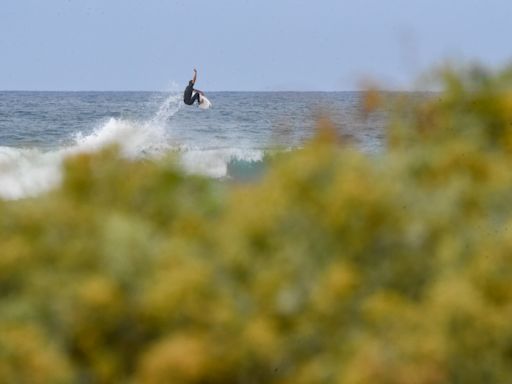 Photo: Cole Houshmand Proves Power Surfing’s Not Dead At Lowers