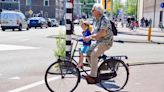 Die meisten Niederländer fahren jede Woche Rad. Wie haben sie das Radfahren zum nationalen Zeitvertreib gemacht?