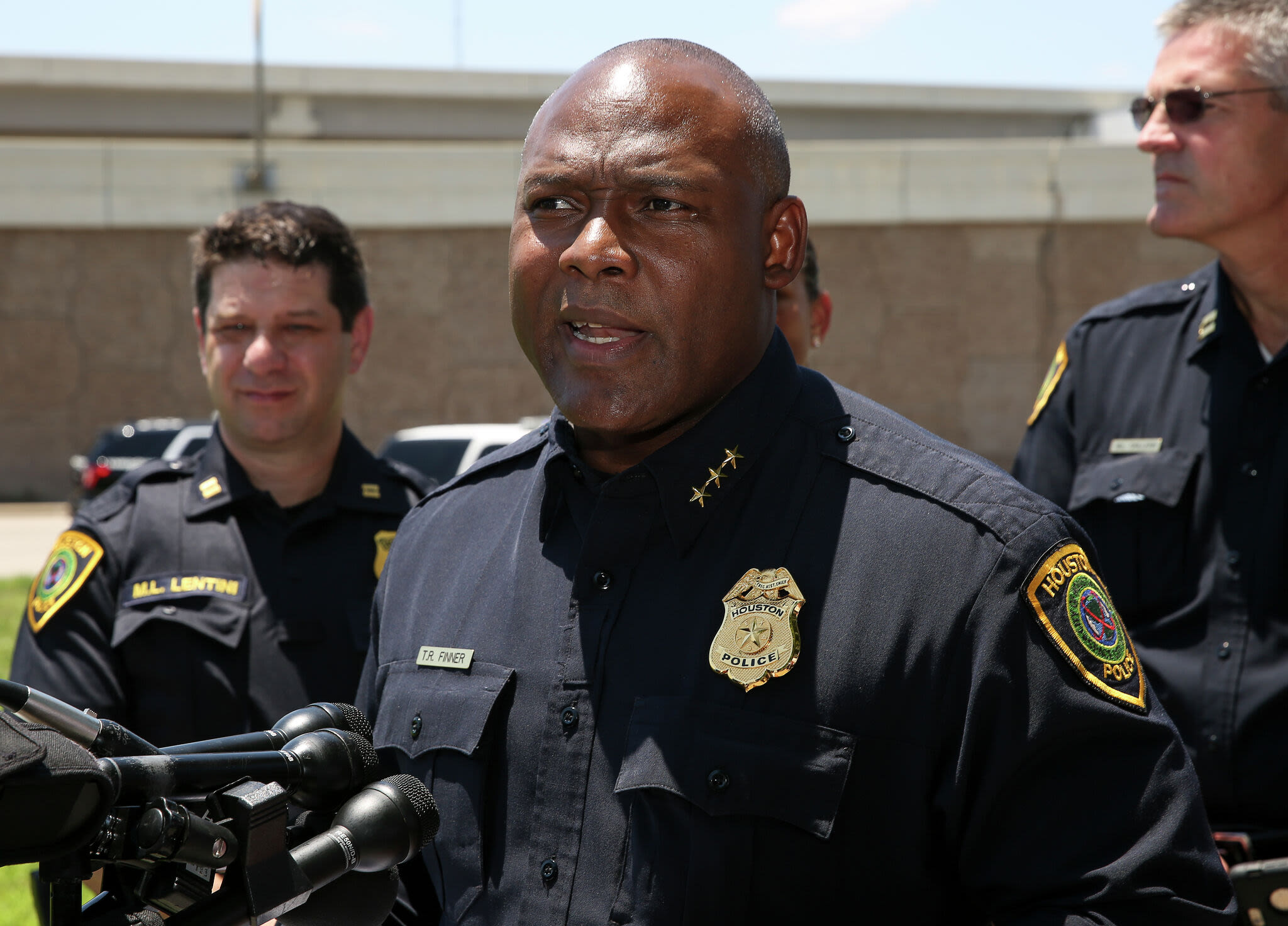 HPD chief retires suddenly as scrutiny of suspended cases grows