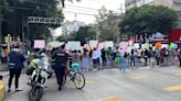 Ambulantes bloquean Avenida Cuauhtémoc en CDMX: Acusan preferencia a comerciantes chinos