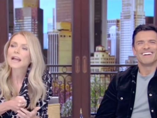'Live' Fans Are Losing It Over Kelly and Mark's Airport Saga on TikTok