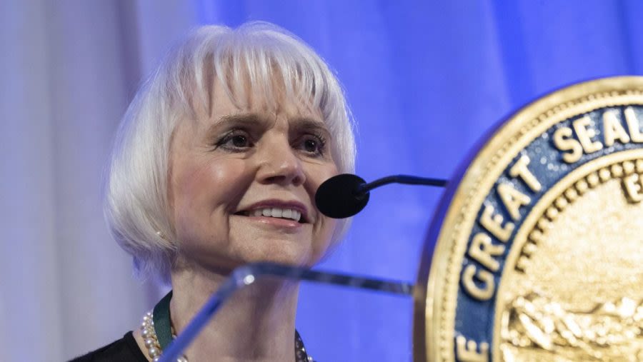 Linda Ronstadt slams Trump for ‘hate show’ campaign rally at venue bearing her name