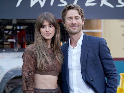 Blame Steven Spielberg for Twisters’ Lack of Romance Between Glen Powell and Daisy Edgar-Jones