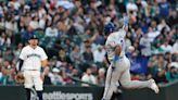 Nelson Velázquez slugs 3-run homer, Royals rally past Mariners 4-2