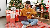 Merry Money Tips: How To Stretch Your Budget on Last-Minute Holiday Expenses