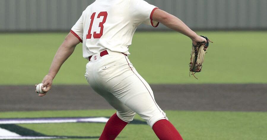 Salado shuts out La Grange: Flores, Eagles deal Leopards 4-0 defeat in Game 1 of area series