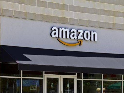 Amazon (AMZN) Gains 3.9% to Breach the $2 Trillion Mark