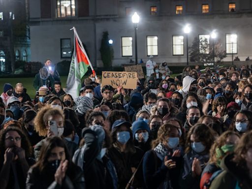 Hundreds of Columbia Jewish students sign pro-Israel letter. Not all Jewish students agree.