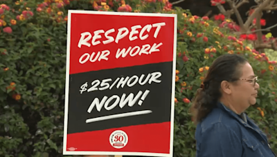 San Diego hospitality, service workers rally for $25 minimum wage