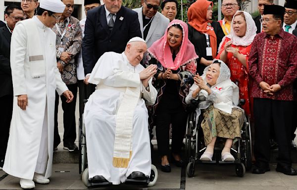 Pope urges fight against extremism and climate change at Southeast Asia’s largest mosque