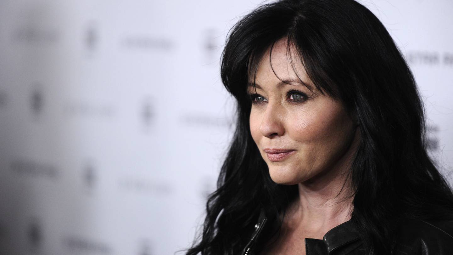 Shannen Doherty, ‘Beverly Hills, 90210’ star, dies at 53