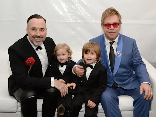 Elton John: em documentário, astro revela que filhos estão preocupados com sua saúde