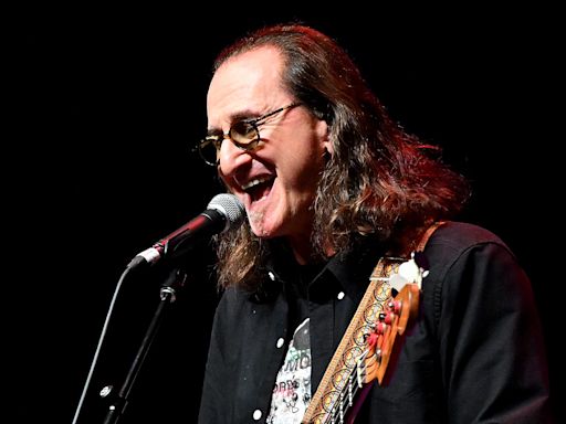 Rush’s Geddy Lee and Alex Lifeson Make Surprise Performance at Gordon Lightfoot Tribute Concert in Toronto