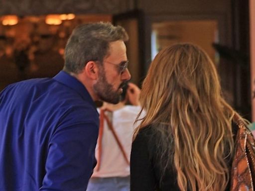 Jennifer Lopez and Ben Affleck reunite for first time since divorce revelation