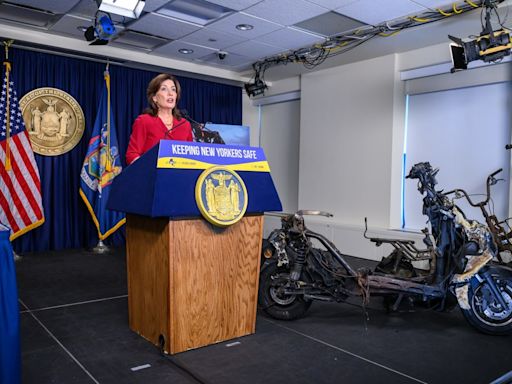 Nueva York promulga legislaciones para fomentar el uso seguro de e-bikes y baterías de litio - El Diario NY