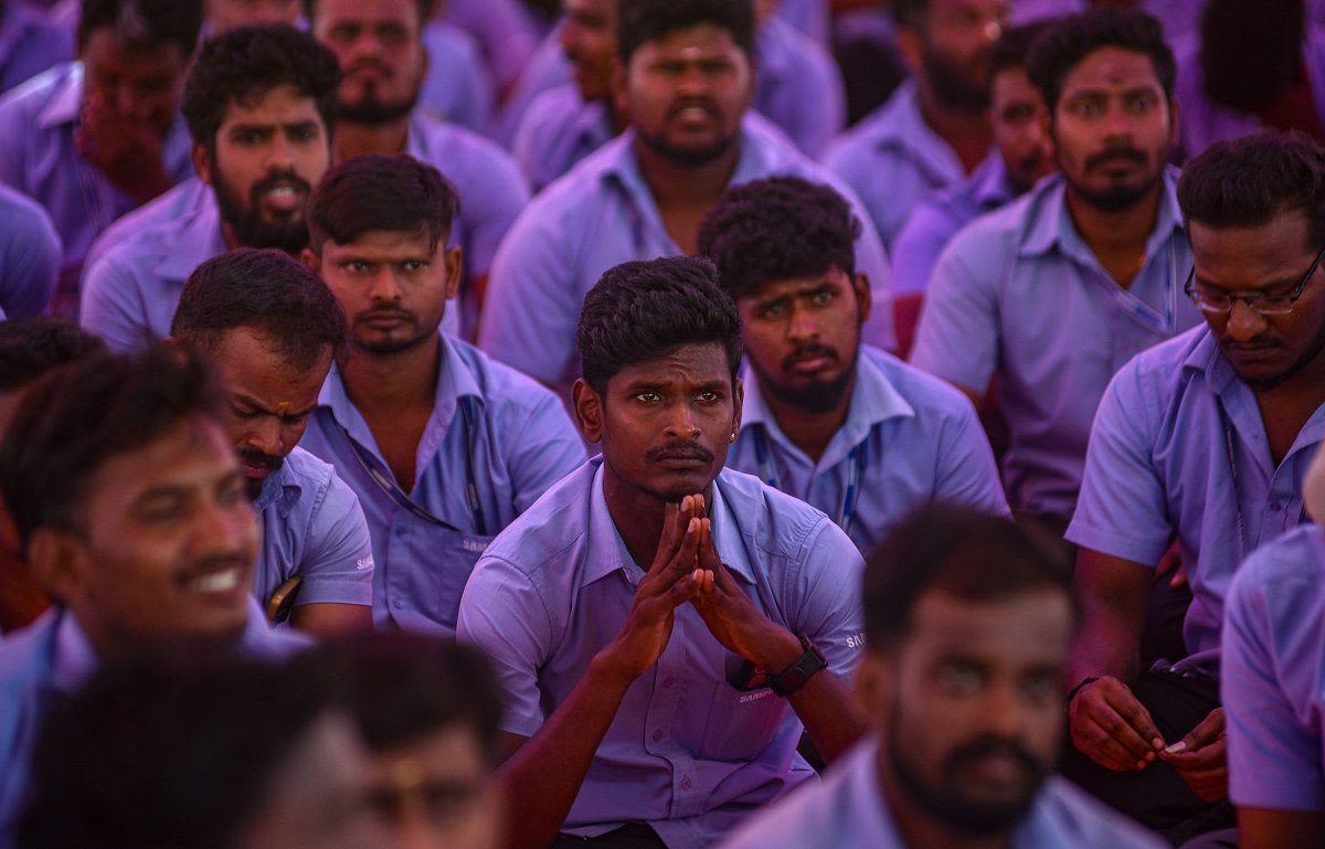 Why hundreds of Samsung workers are protesting in India