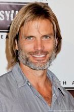 Casper Van Dien