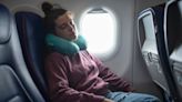 Drinking alcohol before sleeping on a plane could be dangerous, study suggests