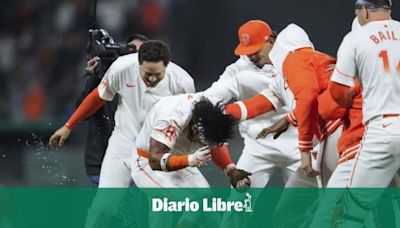 Matos pone fin al juego con sacrificio y Gigantes blanquean 1-0 a Filis en 10 innings