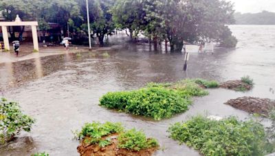 Maharashtra: July 26-like scare in Pune; 4 dead, city waterlogged