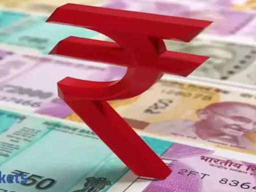 Rupee touches record intraday low vs dollar; analysts flag overvaluation - The Economic Times