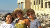 El divertido verano de Paola Rojas y sus hijos en Grecia