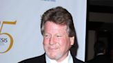 Hijo de Ryan O'Neal hace promesa tras la muerte del actor