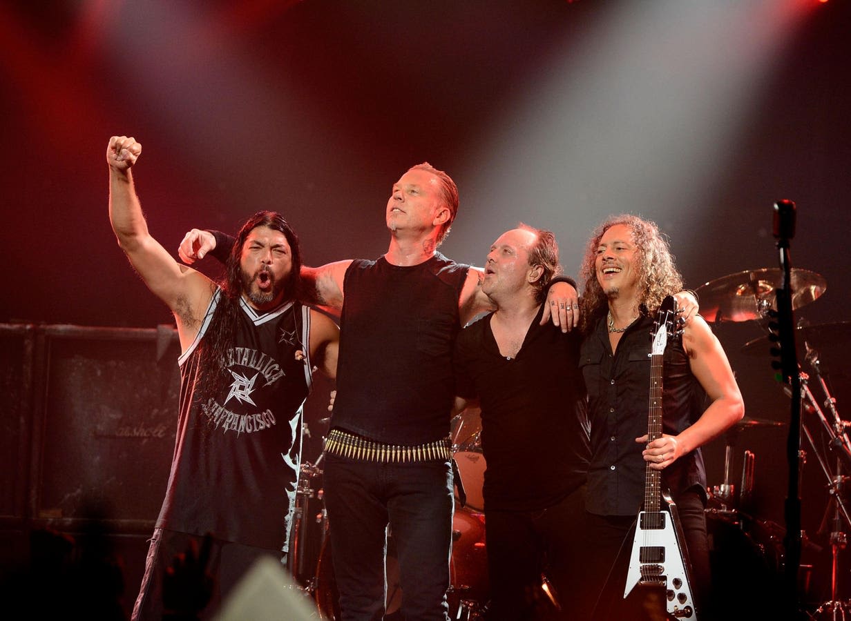 One Of Metallica’s Classics Returns As Their Latest Single Begins To Fall