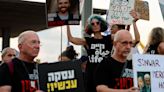 Familiares de los rehenes criticaron a Netanyahu por las demoras para una tregua que lleve a su liberación