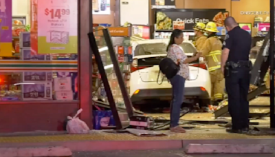 4 people injured after car driven by alleged DUI driver slams into Arcadia 7-Eleven