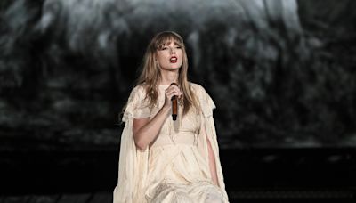 Taylor Swift's American fans are furious about concert experience in Europe