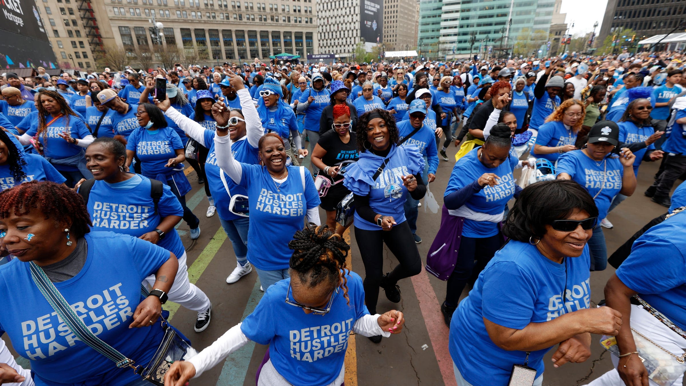 Dancers show off another Detroit original at NFL draft: The Tamia Hustle