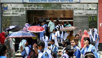 Bangladesh reopens schools despite heat alert