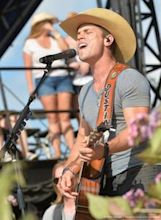 Dustin Lynch