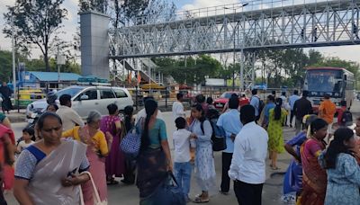 Skywalk at Kengeri Satellite Town bus terminal in Bengaluru remains underutilised without elevator
