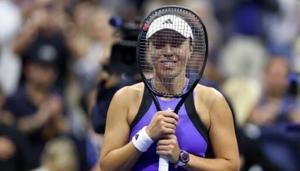 Swiatek sent crashing out of US Open by Pegula | FOX 28 Spokane